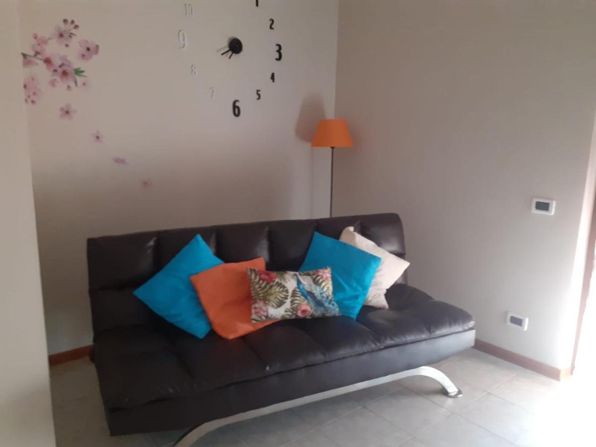 L'Orchidea Di Ale Bed & Breakfast Tivoli Terme Bagian luar foto