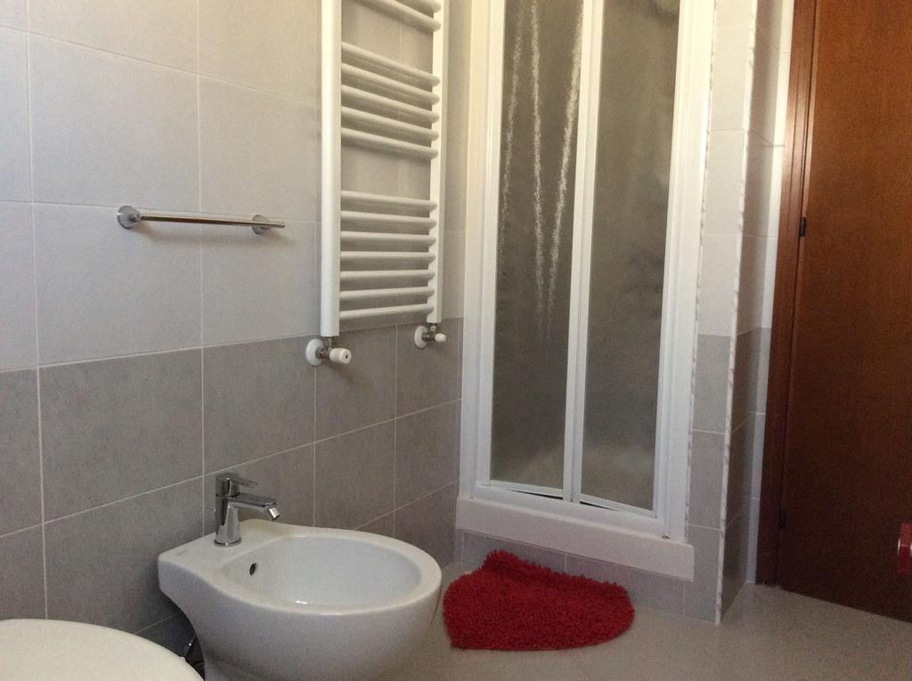 L'Orchidea Di Ale Bed & Breakfast Tivoli Terme Bagian luar foto