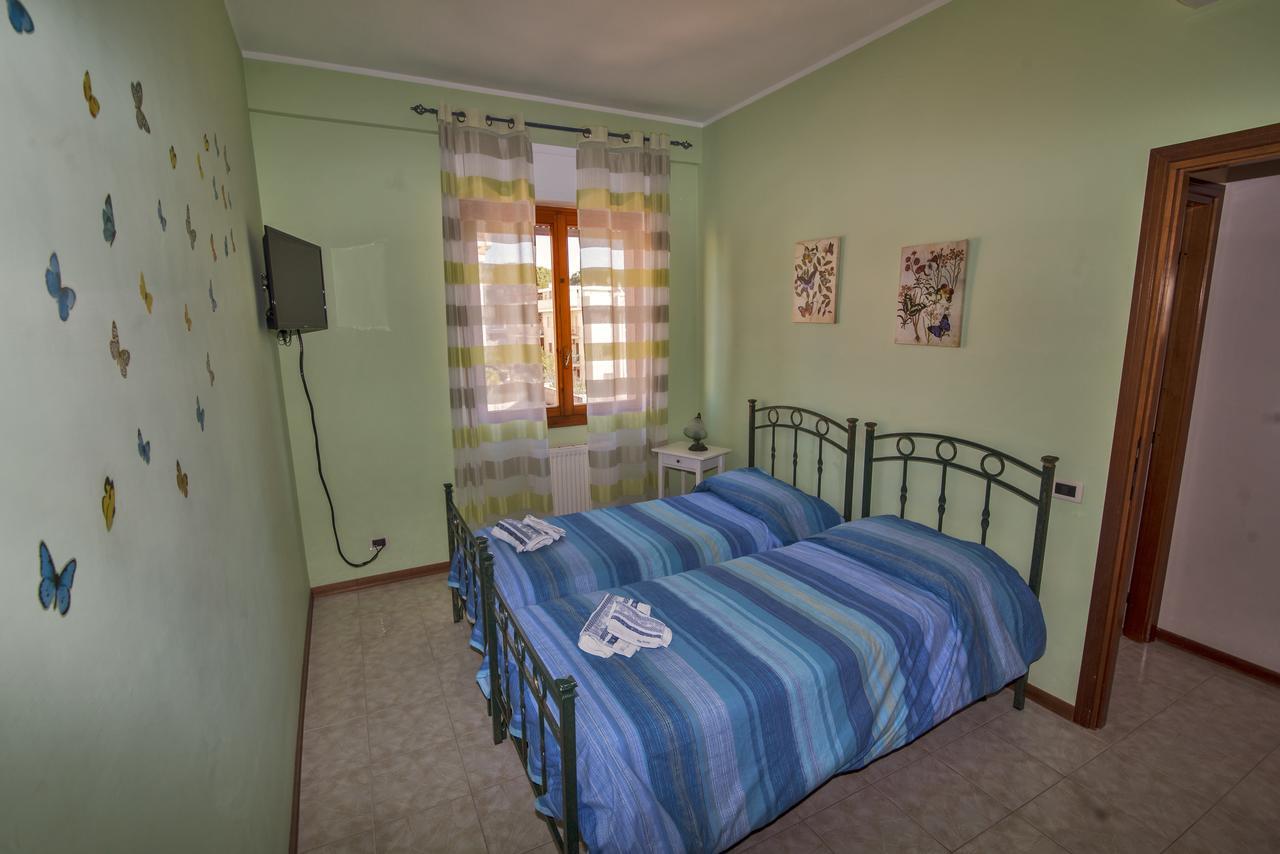 L'Orchidea Di Ale Bed & Breakfast Tivoli Terme Bagian luar foto